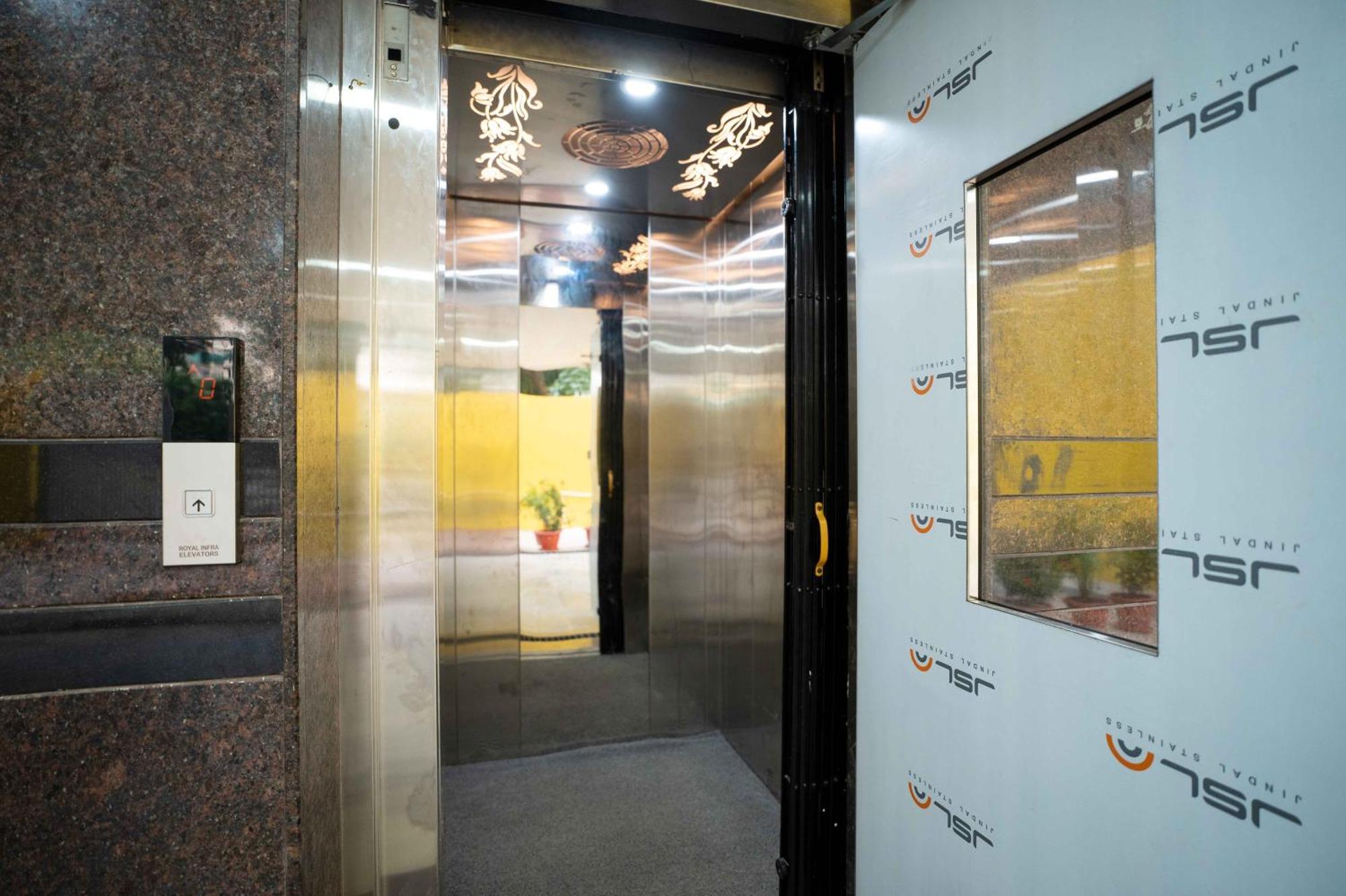 Yellow Bells Studios And Suites Gachibowli Exterior photo